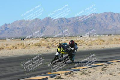 media/Jan-10-2025-CVMA Friday Practice (Fri) [[489e0da257]]/Group 4 and Trackday/Session 2 (Turn 4 Inside)/